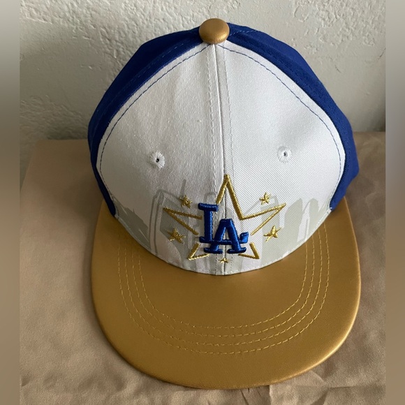 L.A Dodgers SnapBack Hat - Picture 4 of 5